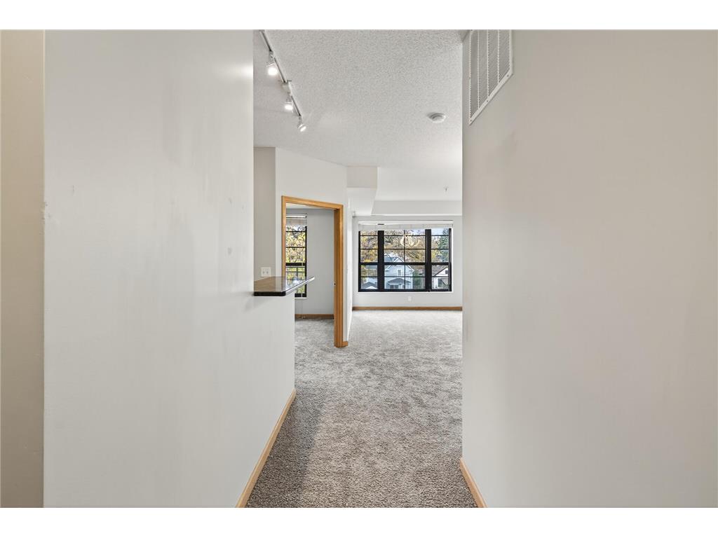 820 Emerald Street #307 Saint Paul MN 55114 6809696 image10