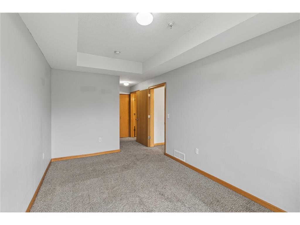 820 Emerald Street #307 Saint Paul MN 55114 6809696 image24