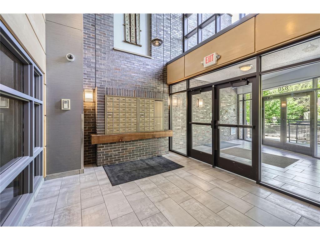 820 Emerald Street #307 Saint Paul MN 55114 6809696 image5
