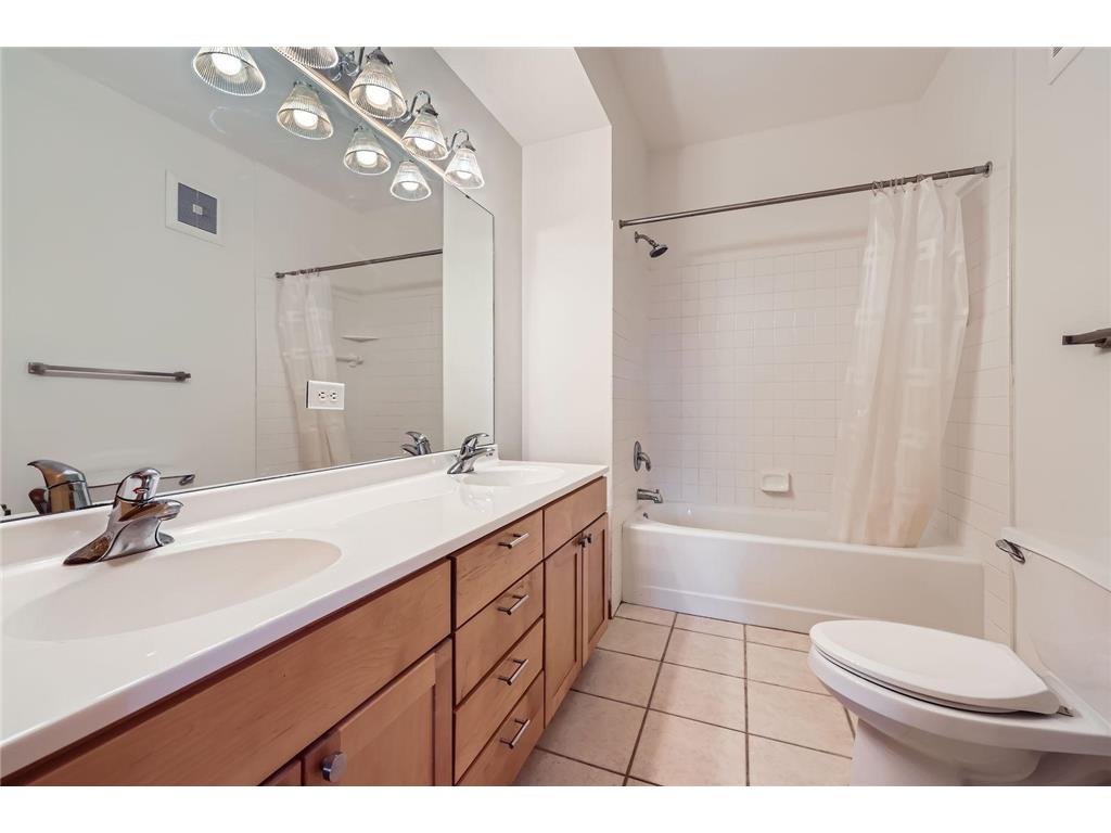 820 Emerald Street #402 Saint Paul MN 55114 7071510 image15