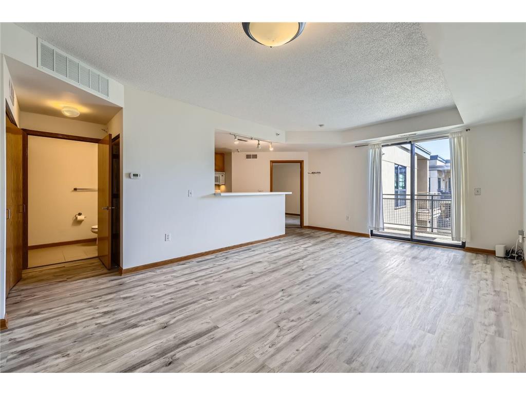 820 Emerald Street #402 Saint Paul MN 55114 7071510 image7