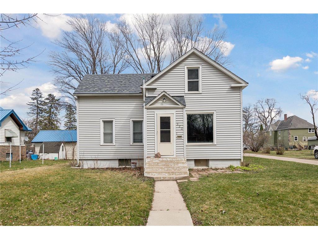 820 Ford Avenue N Glencoe MN 55336 6516727 image1