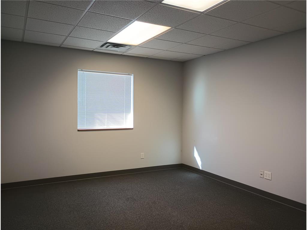 820 Howe Avenue #Building B Mora MN 55051 7014831 image15