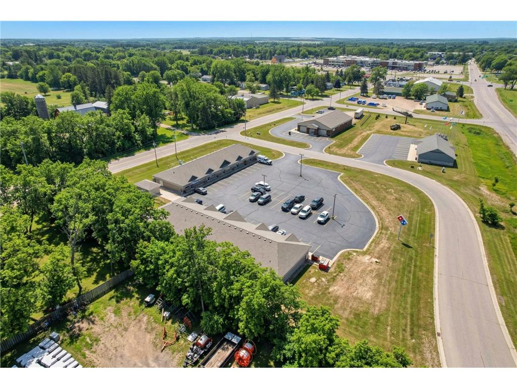 820 Howe Avenue #Building B Mora MN 55051 7014831 image3