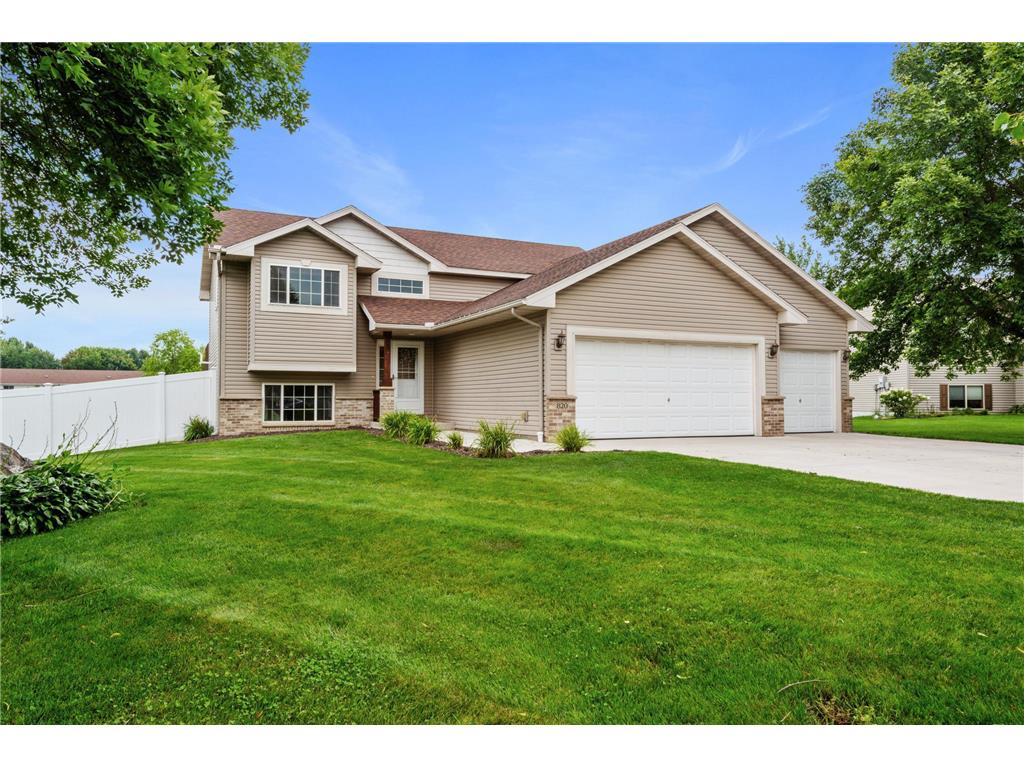 820 Merganser Avenue Winsted MN 55395 6766900 image1