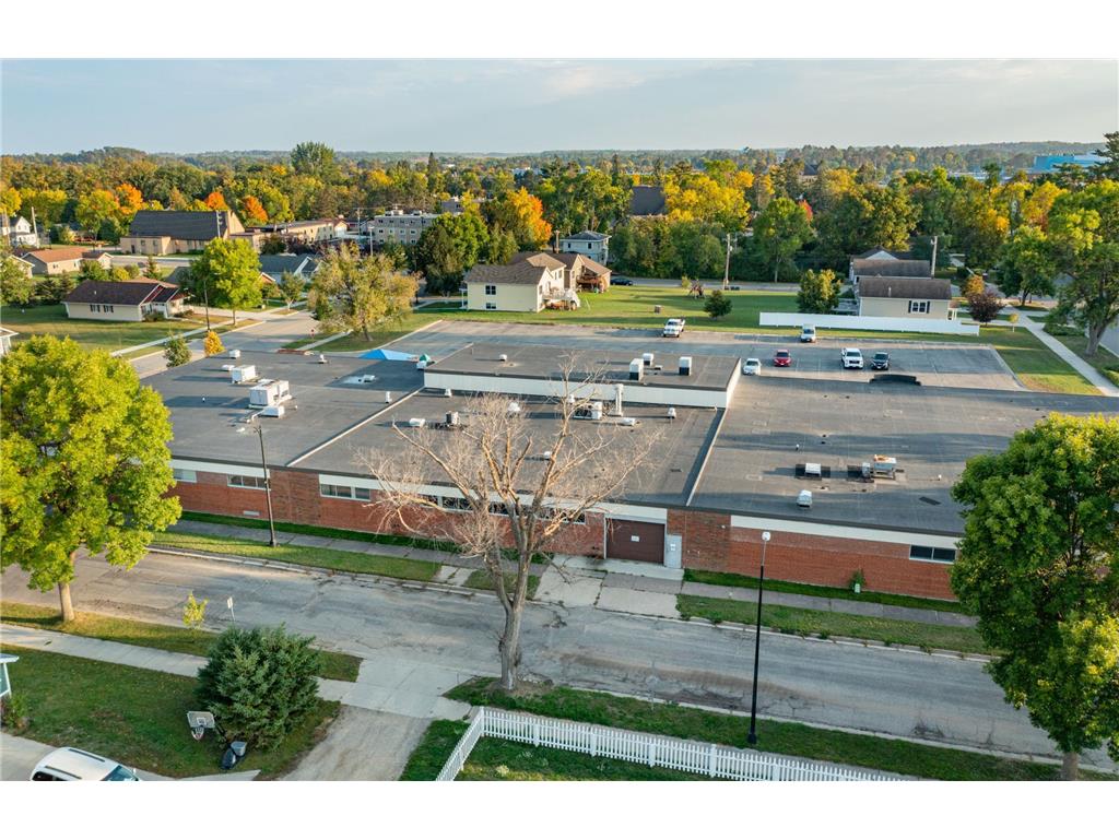 820 NW 1st Avenue Grand Rapids MN 55744 6439359 image1