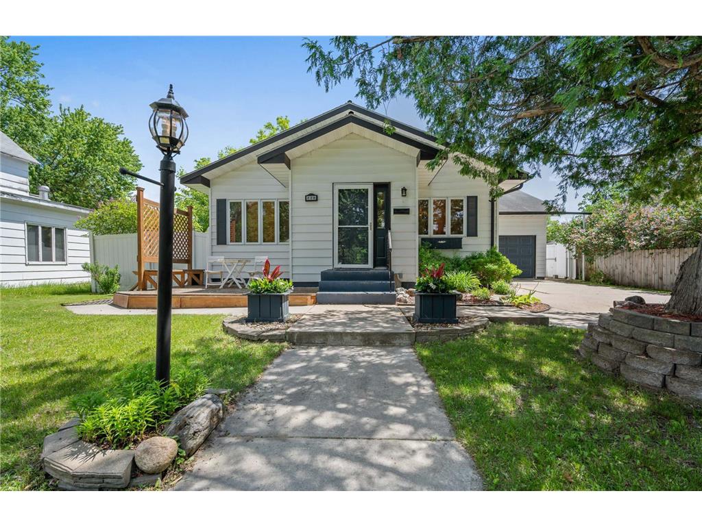 820 NW 2nd Avenue Grand Rapids MN 55744 6558318 image1