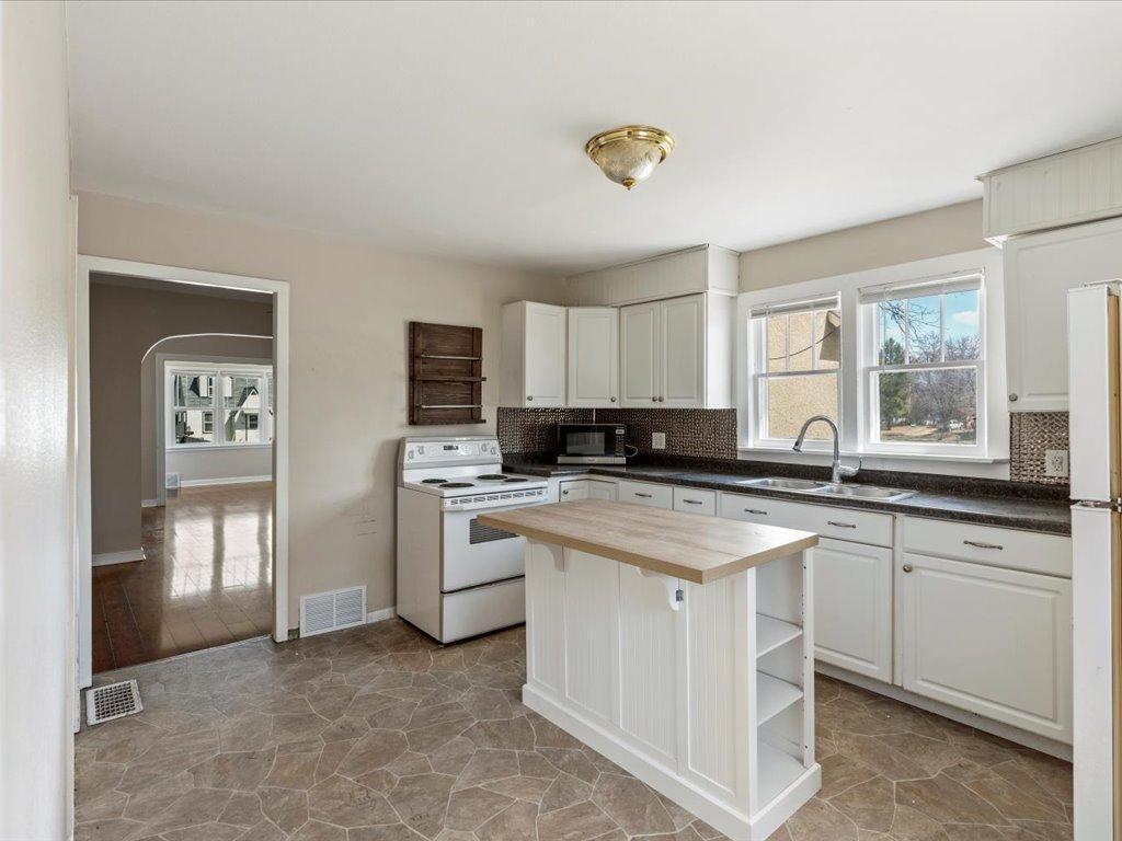 820 Rosewood Street Brainerd MN 56401 6702606 image1