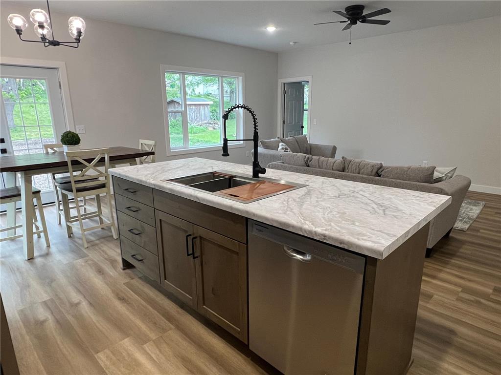 820 Spark Avenue Albert Lea MN 56007 7079756 image20