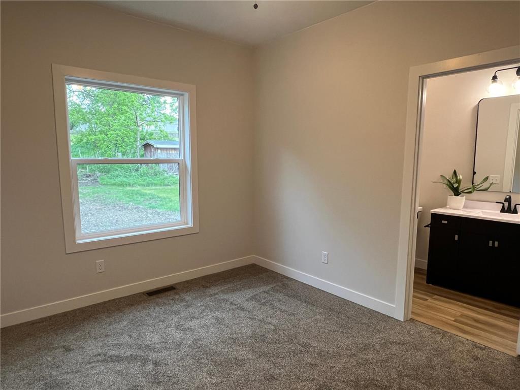 820 Spark Avenue Albert Lea MN 56007 7079756 image25