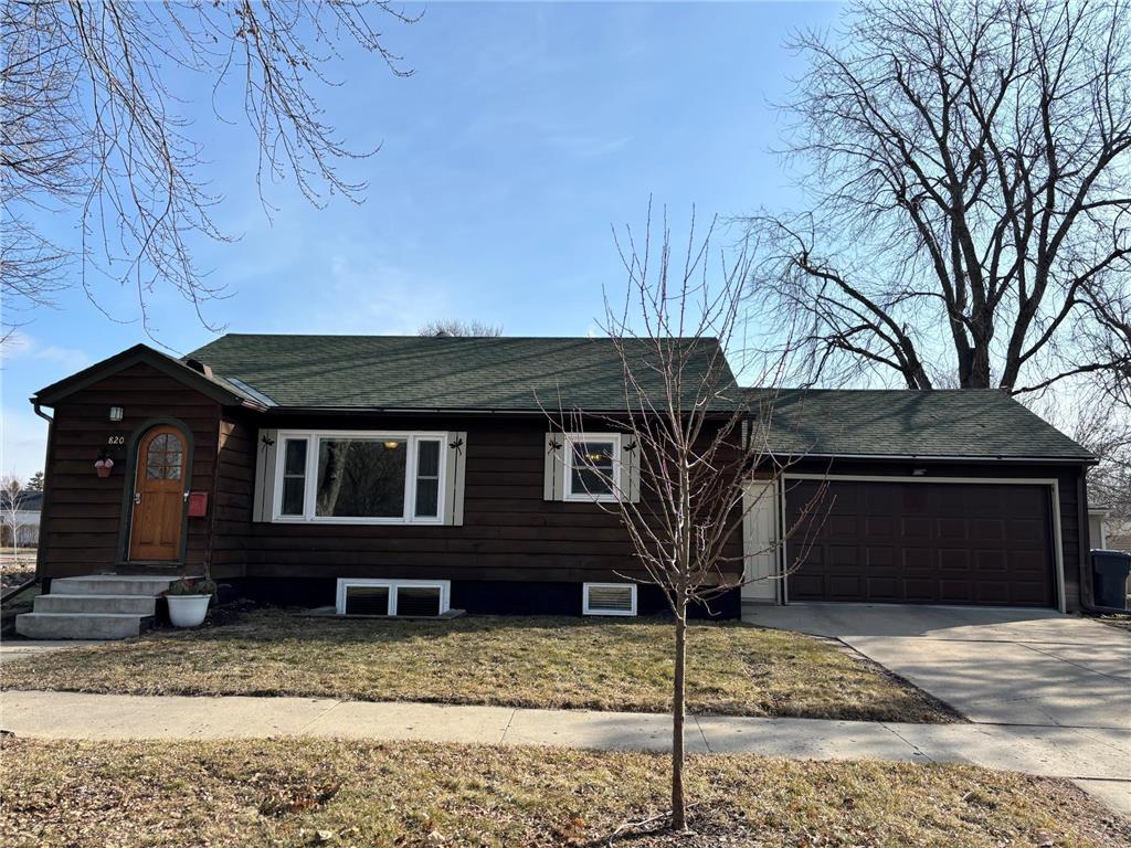 820 Turner Street Worthington MN 56187 6492286 image1