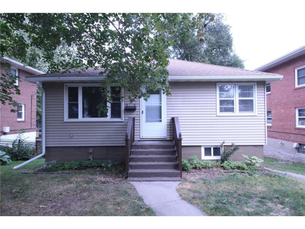 820 W Lincoln Avenue Fergus Falls MN 56537 6434314 image1