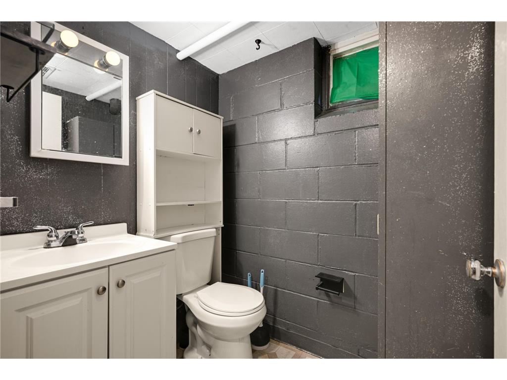 8200 16th Avenue S Bloomington MN 55425 7045141 image22