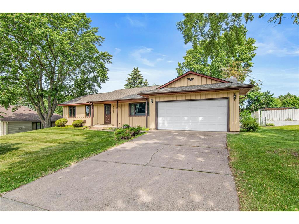 8200 77th Street S Cottage Grove MN 55016 6732853 image1