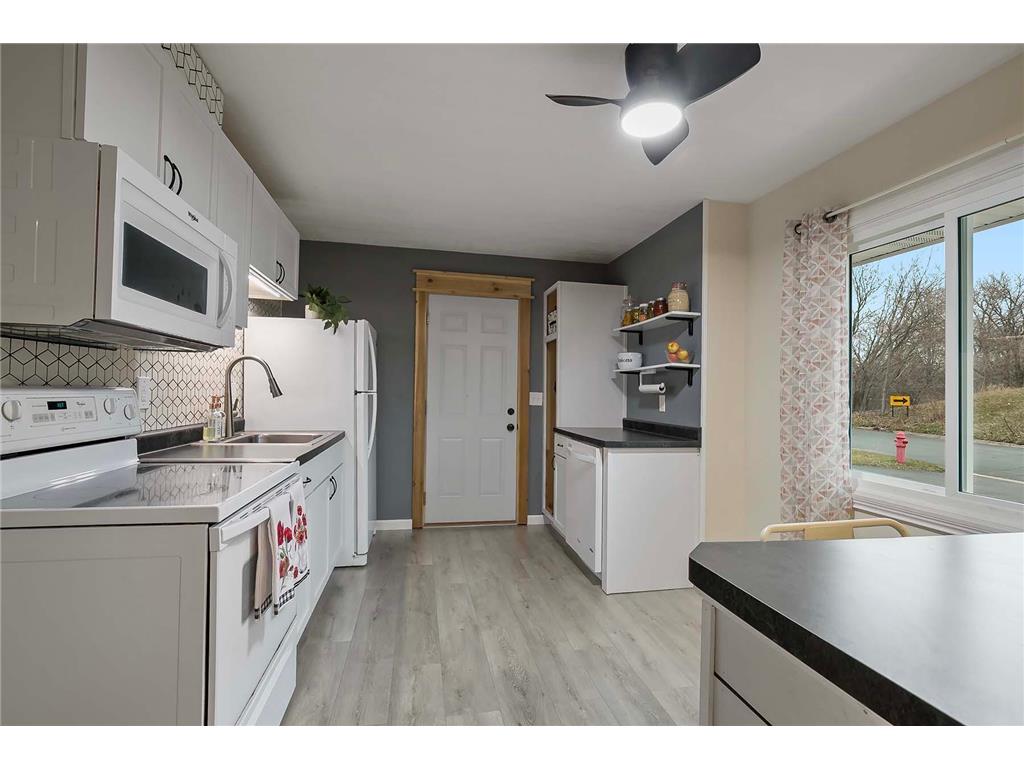 8200 Beard Road, Bloomington, MN, 55431 MLS 6510032 Edina Realty