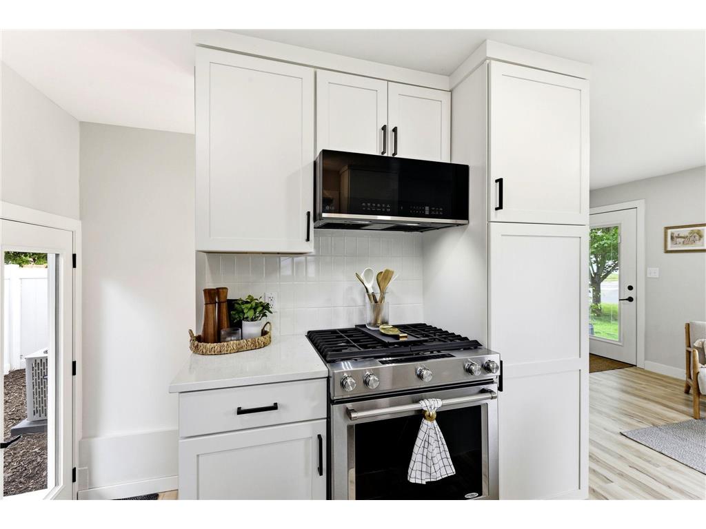 8200 Clinton Avenue S Bloomington MN 55420 7110748 image10