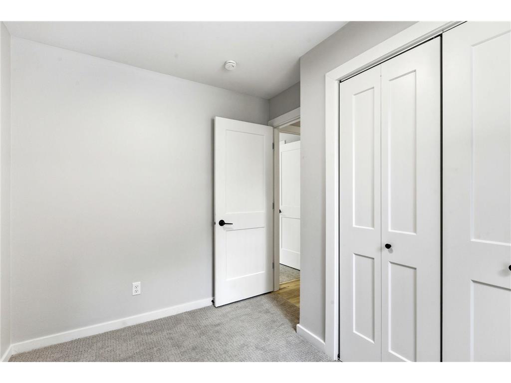 8200 Clinton Avenue S Bloomington MN 55420 7110748 image14