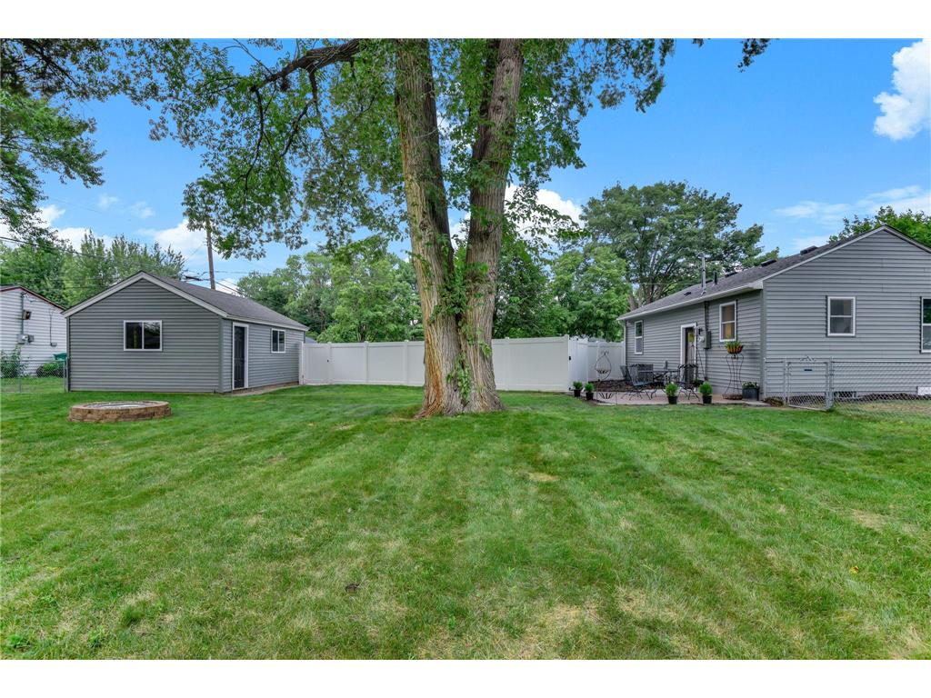 8200 Clinton Avenue S Bloomington MN 55420 7110748 image29