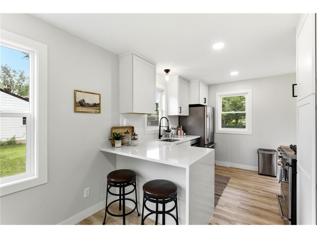 8200 Clinton Avenue S Bloomington MN 55420 7110748 image6
