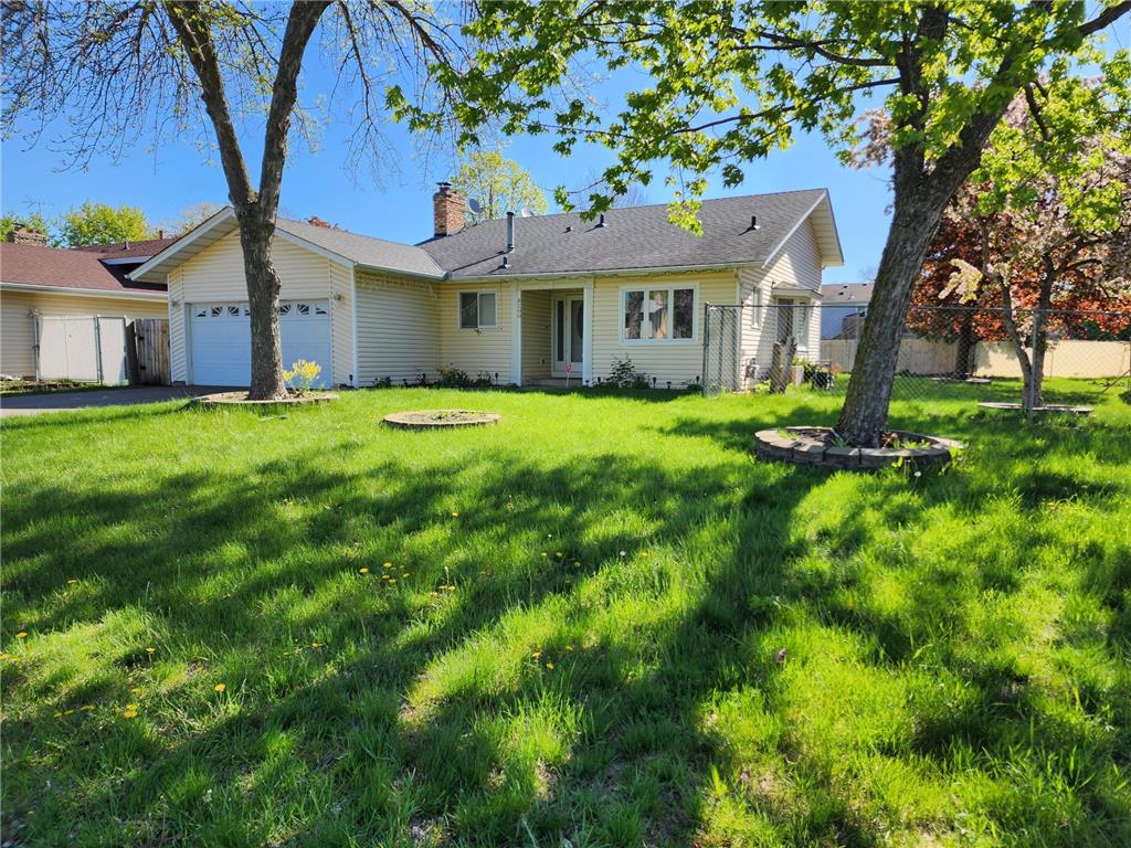 8200 Hampshire Court N Brooklyn Park MN 55445 6534506 image1