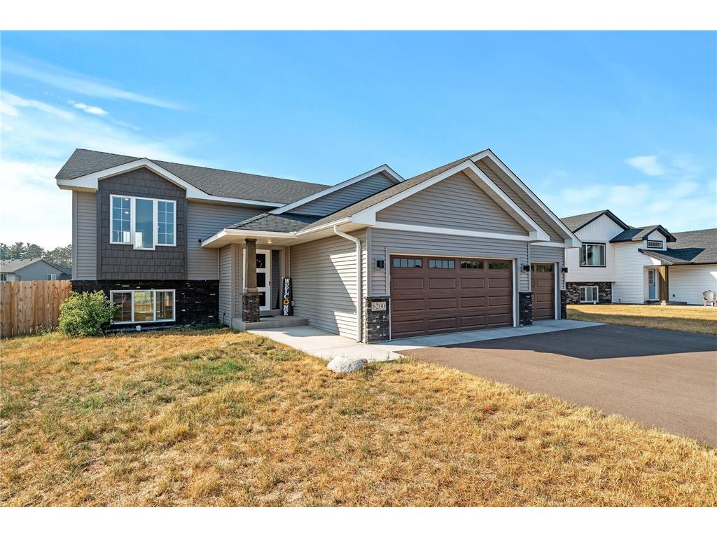 8200 Hummingbird Lane North Branch MN 55056 6390269 image1