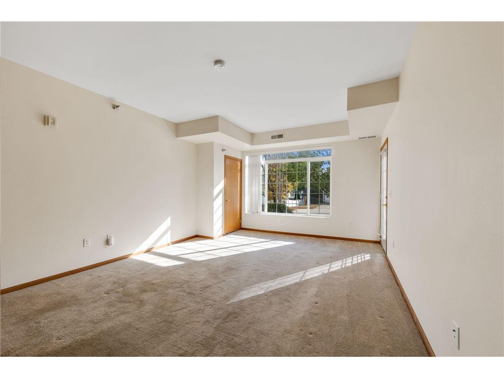 8200 W 33rd Street #222 Saint Louis Park MN 55426 6807758 image20