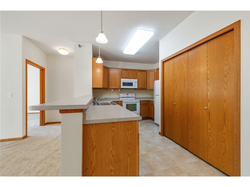 8200 W 33rd Street #222 Saint Louis Park MN 55426 6807758 image5