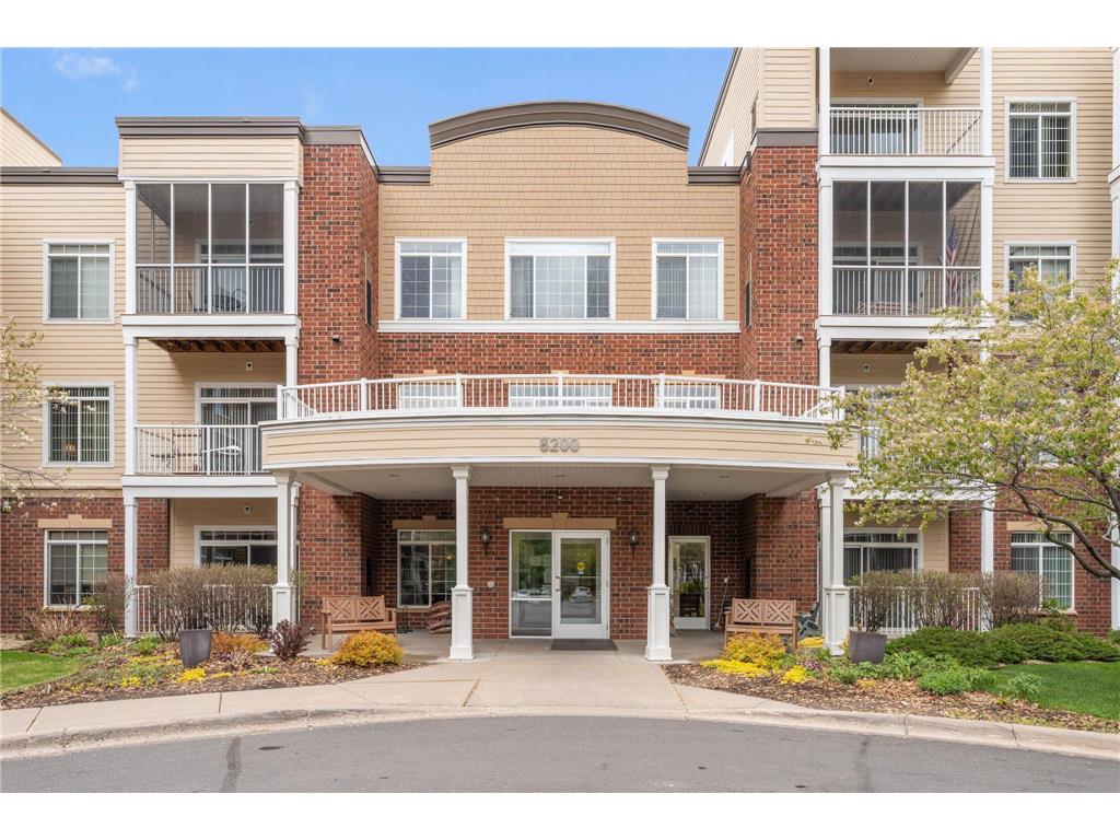 8200 W 33rd Street #302 Saint Louis Park MN 55426 7074174 image1