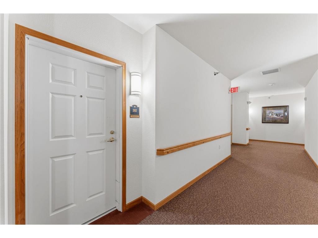 8200 W 33rd Street #302 Saint Louis Park MN 55426 7074174 image38