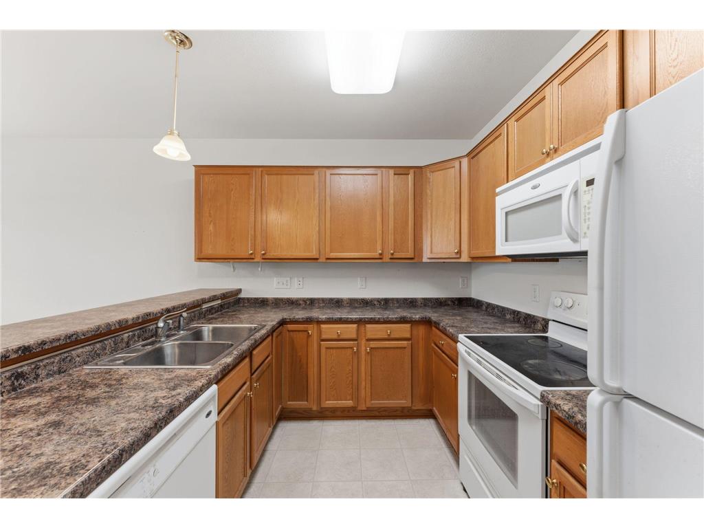 8200 W 33rd Street #302 Saint Louis Park MN 55426 7074174 image9