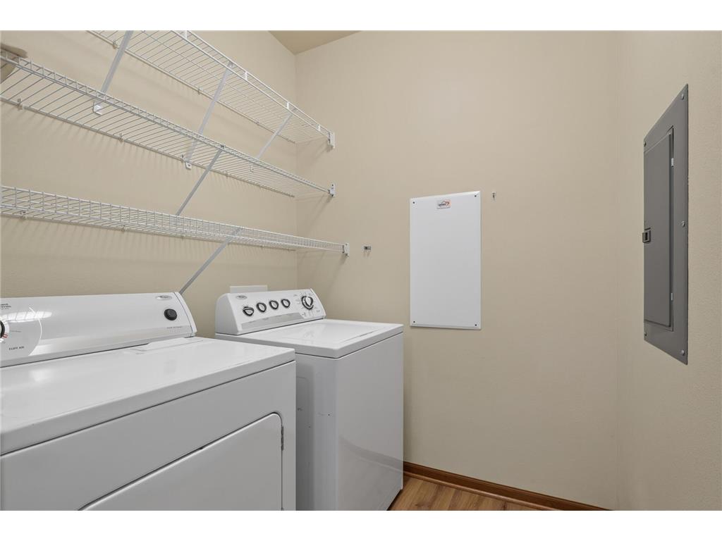 8200 W 33rd Street #323 Saint Louis Park MN 55426 7101230 image20