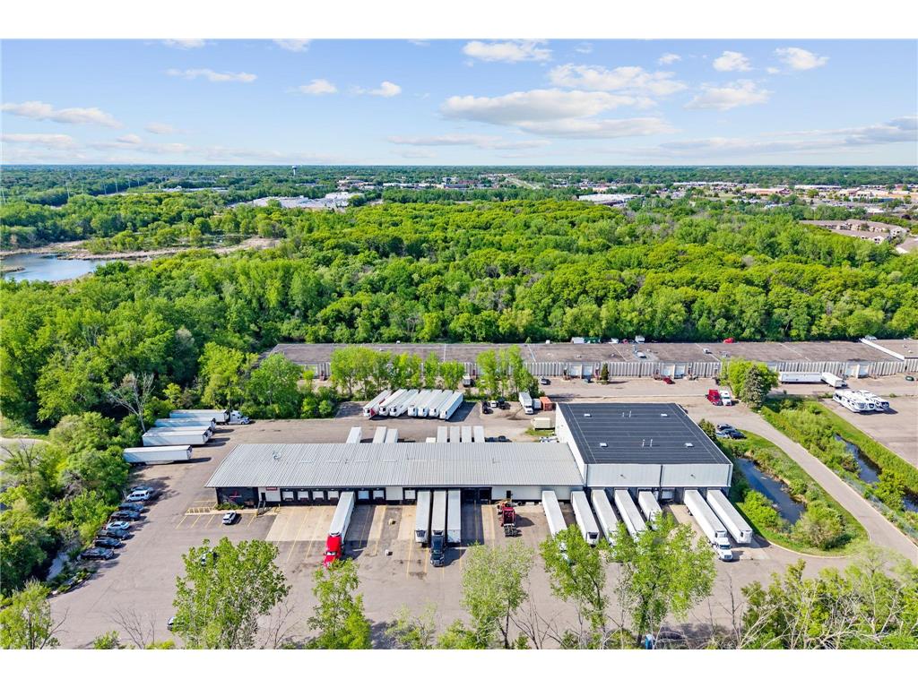 8201 Hickory Street NE Fridley MN 55432 7079280 image1