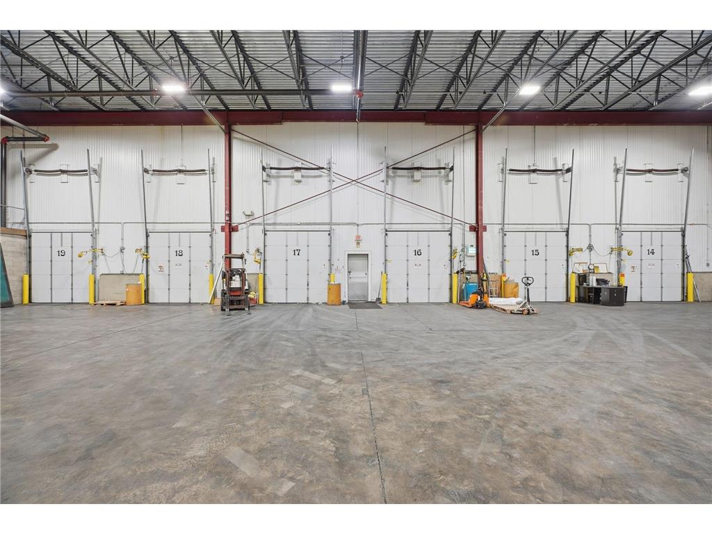 8201 Hickory Street NE Fridley MN 55432 7079280 image24