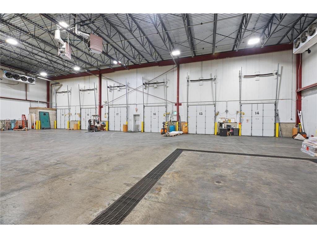8201 Hickory Street NE Fridley MN 55432 7079280 image27