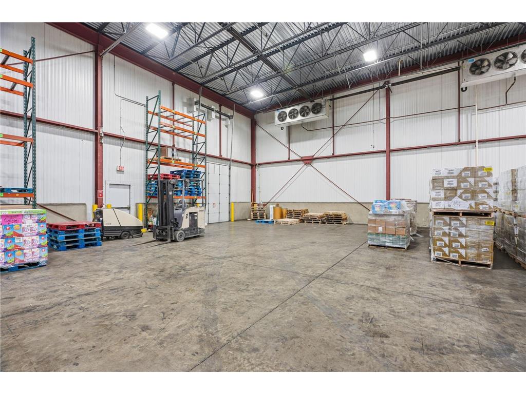 8201 Hickory Street NE Fridley MN 55432 7079280 image29