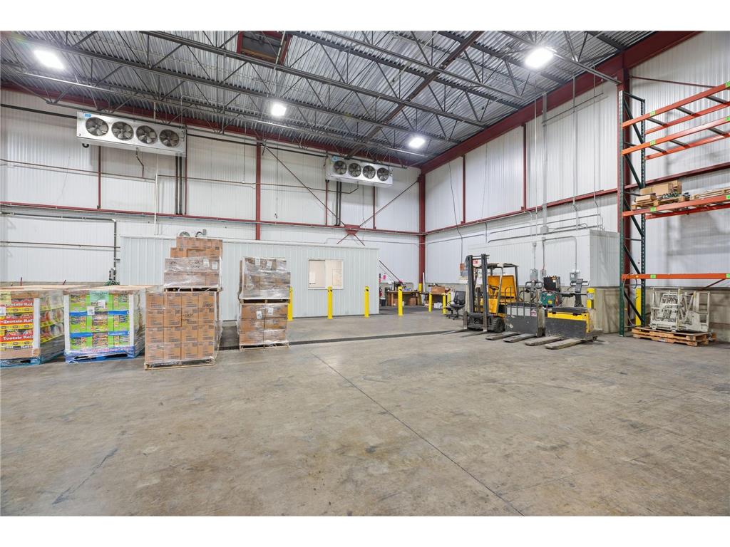 8201 Hickory Street NE Fridley MN 55432 7079280 image30