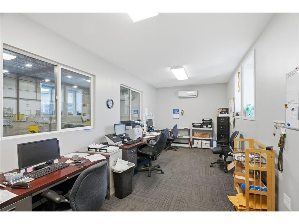 8201 Hickory Street NE Fridley MN 55432 7079280 image45