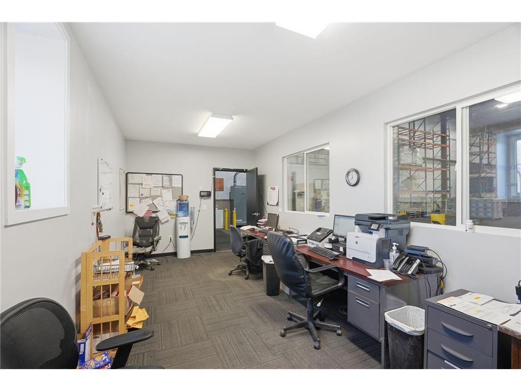 8201 Hickory Street NE Fridley MN 55432 7079280 image46