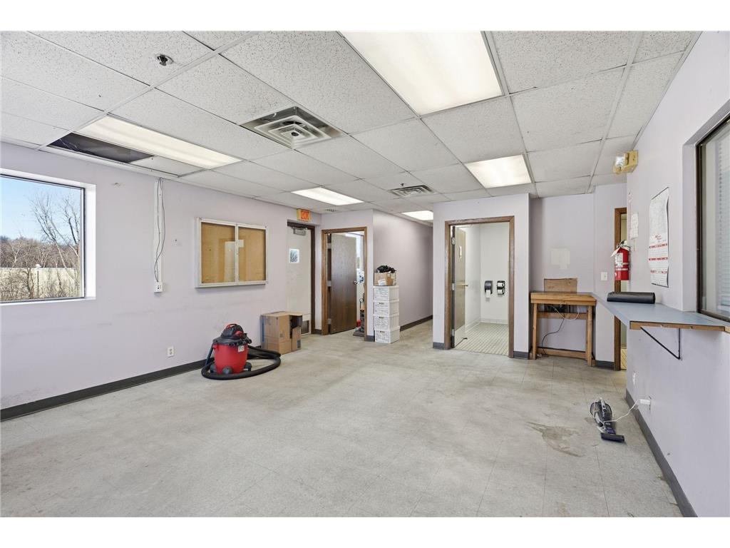 8201 Hickory Street NE Fridley MN 55432 7079280 image60