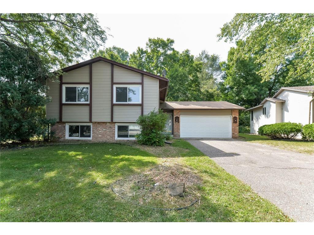 8201 Kentucky Avenue N Brooklyn Park MN 55445 6335514 image1