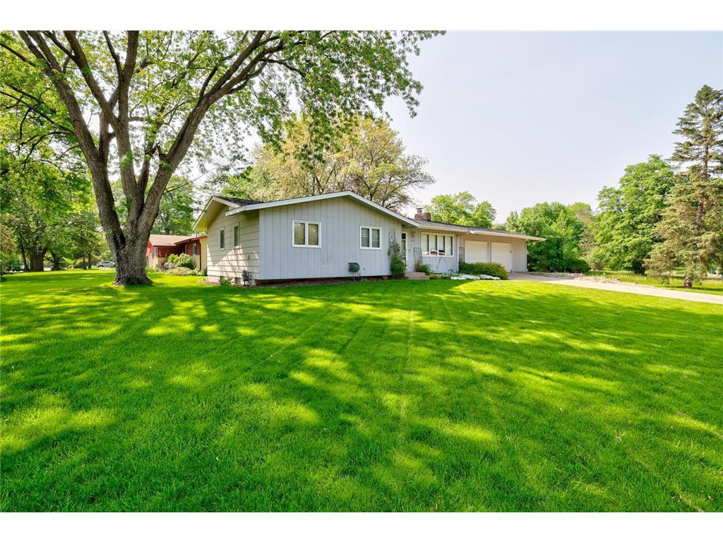 8201 Scott Avenue N Brooklyn Park MN 55443 6379475 image1