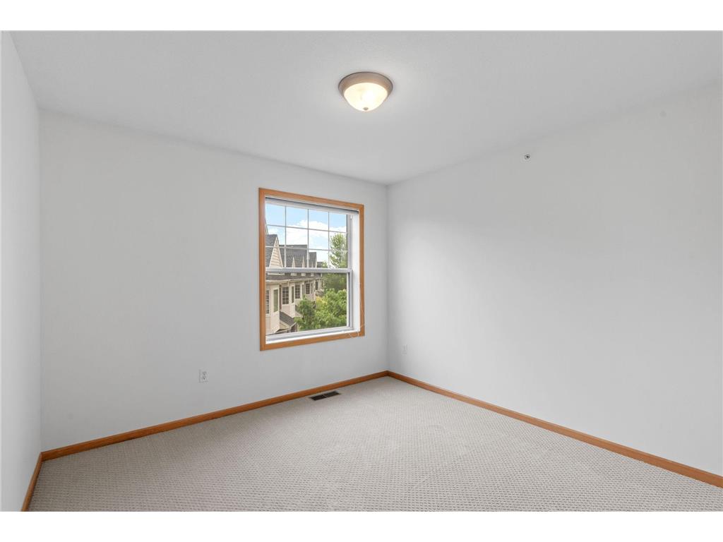 8202 Golden Valley Road Golden Valley MN 55427 7019288 image15