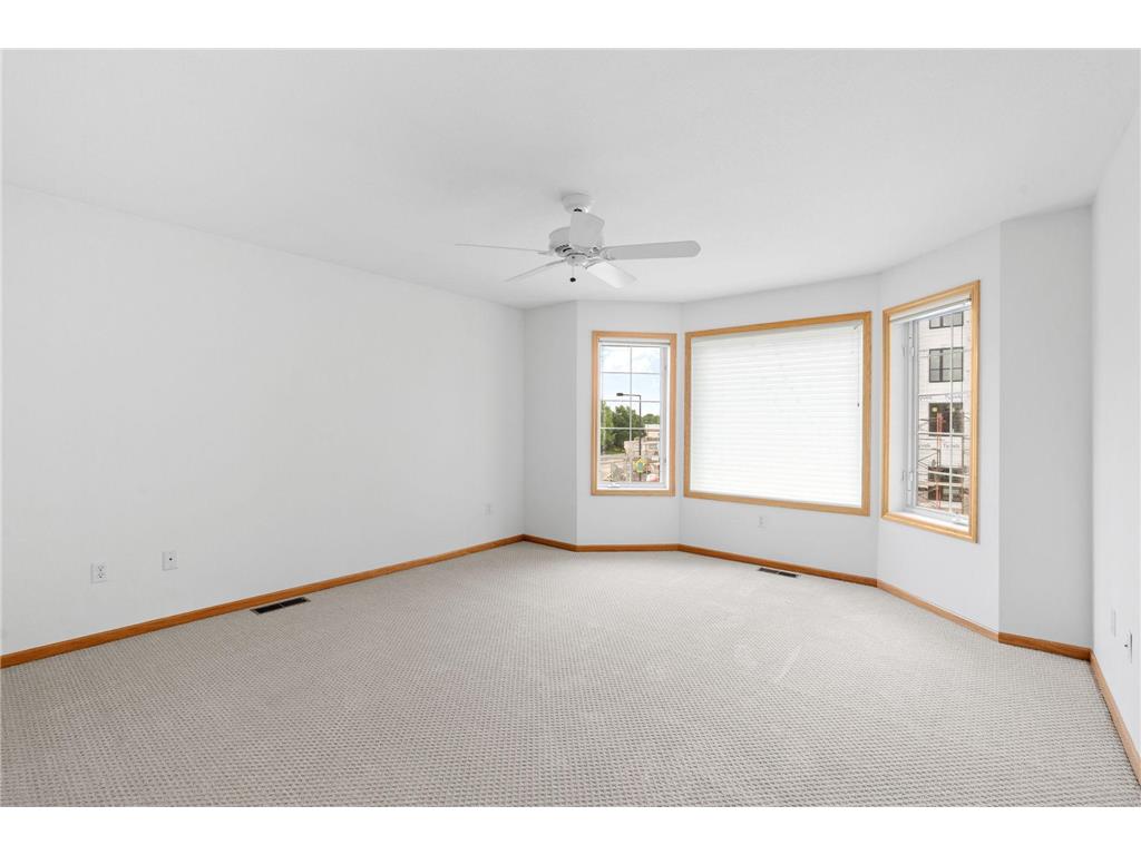 8202 Golden Valley Road Golden Valley MN 55427 7019288 image17