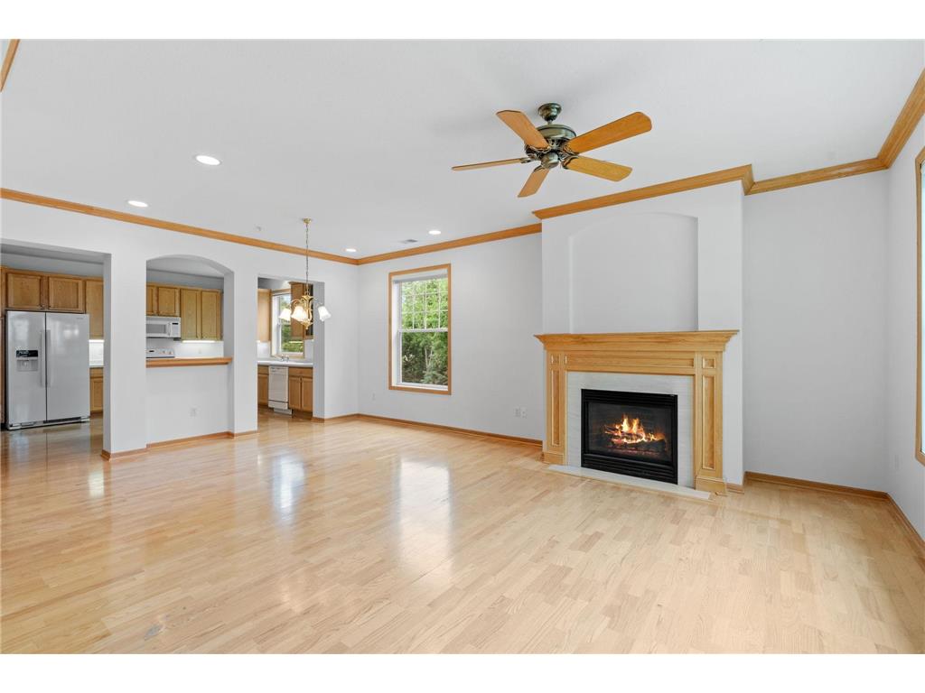 8202 Golden Valley Road Golden Valley MN 55427 7019288 image2