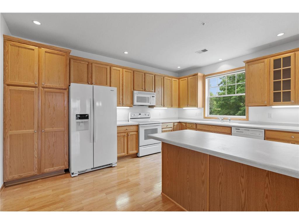 8202 Golden Valley Road Golden Valley MN 55427 7019288 image9