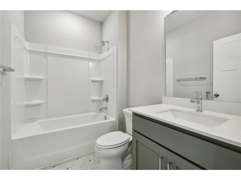 8203 Haywood Drive Lino Lakes MN 55014 6821528 image10