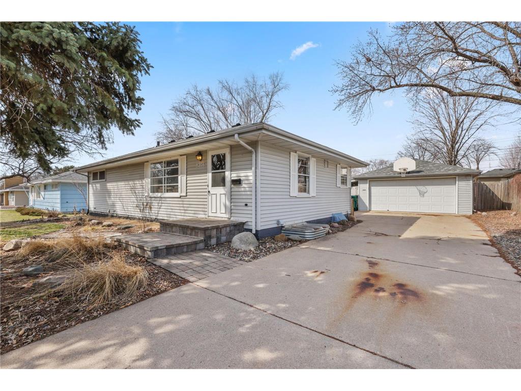 8206 Aldrich Avenue S Bloomington MN 55420 7048852 image23