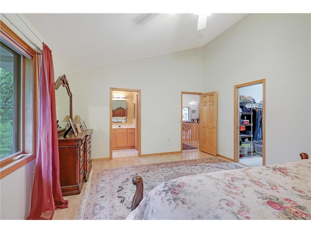 8207 Norman Creek Trail Bloomington MN 55437 6722428 image13