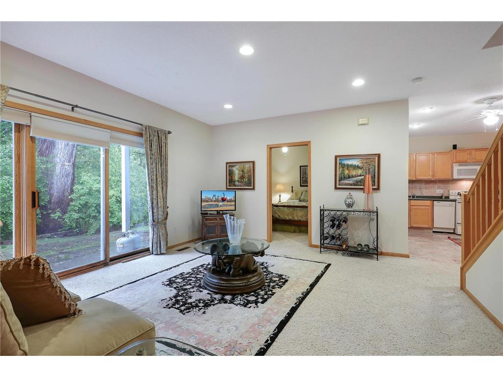 8207 Norman Creek Trail Bloomington MN 55437 6722428 image23