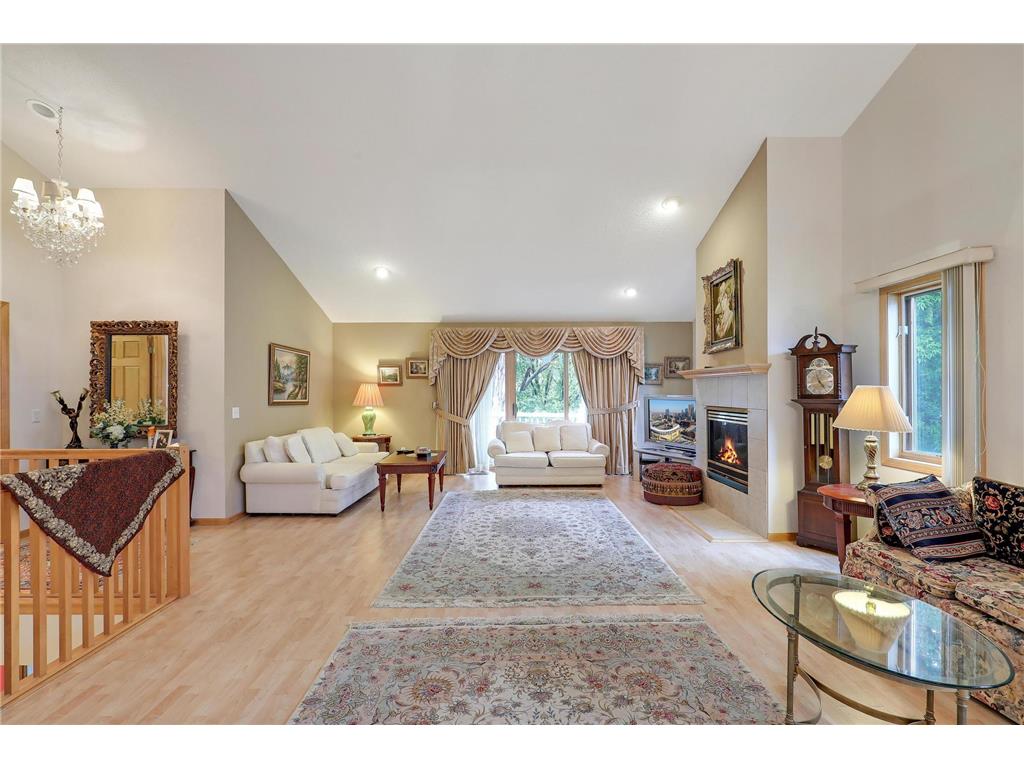 8207 Norman Creek Trail Bloomington MN 55437 6722428 image5